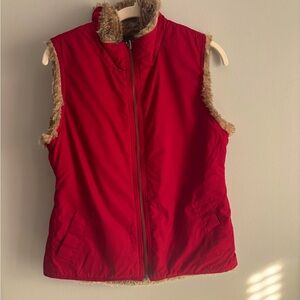 GAP Reversible Puffer Vest Faux Fur Lined Maroon Size XS